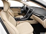  Passenger seat photo